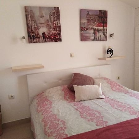 Apartments Slavica Jovanovic Sveti Stefan Exterior photo