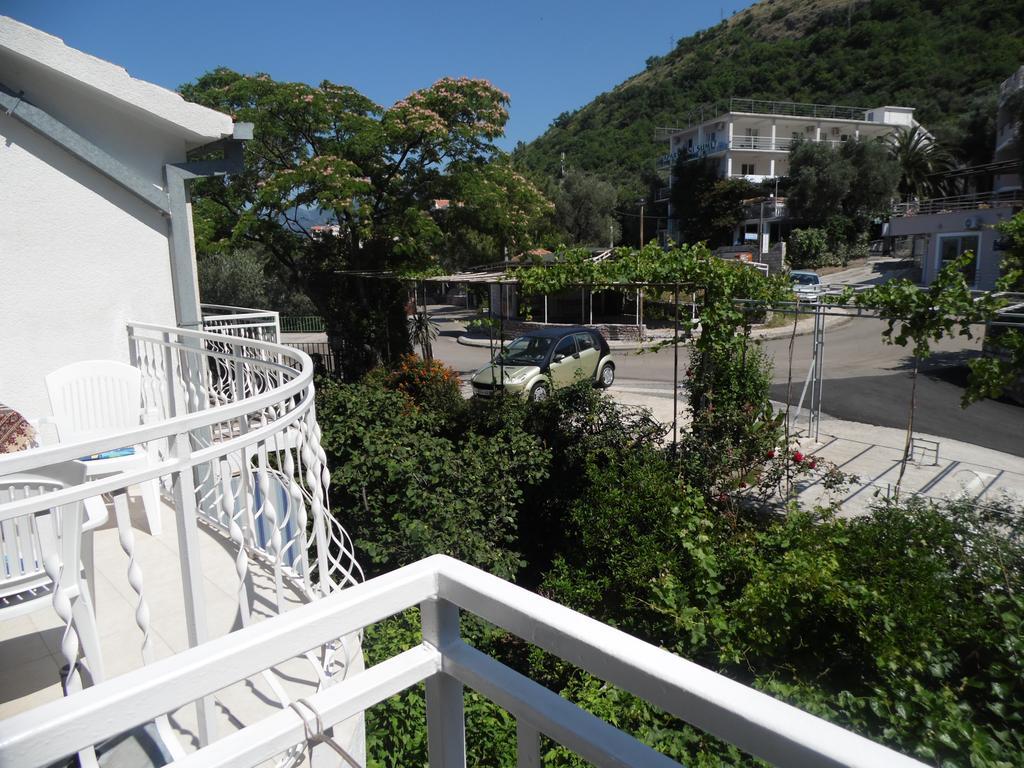 Apartments Slavica Jovanovic Sveti Stefan Room photo