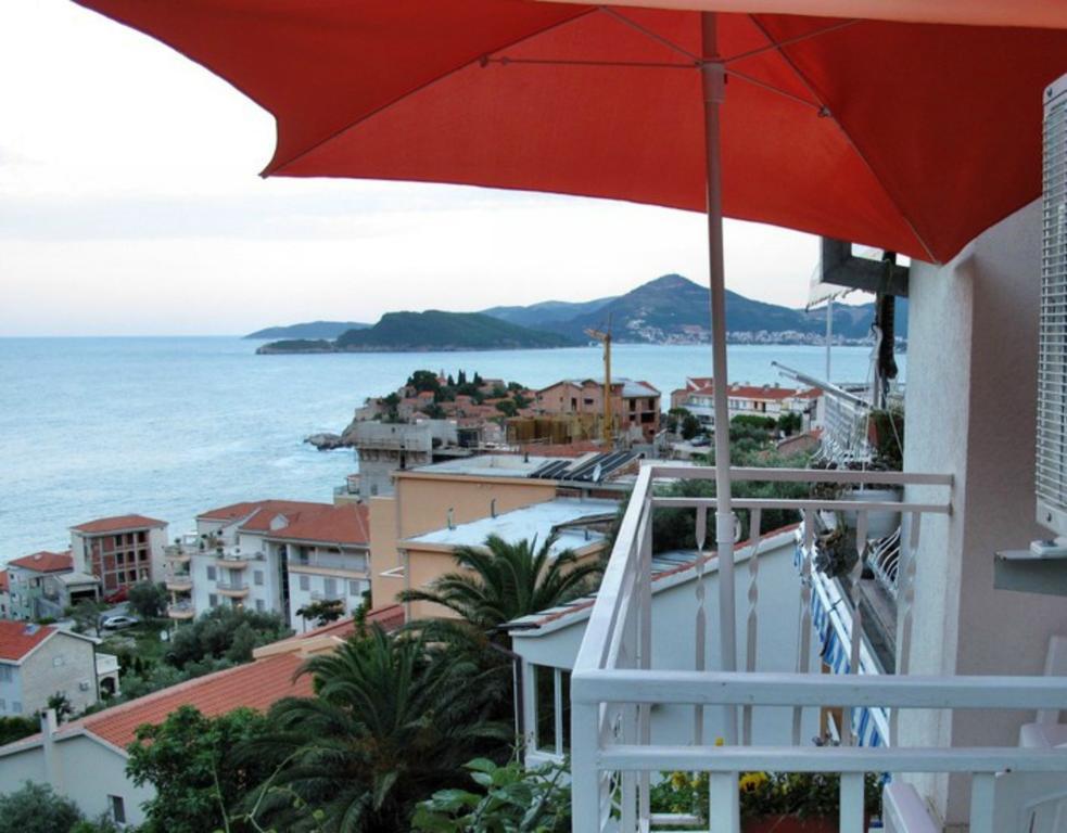Apartments Slavica Jovanovic Sveti Stefan Exterior photo
