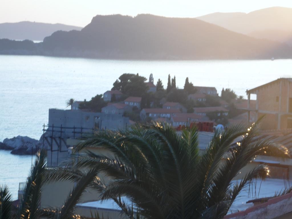 Apartments Slavica Jovanovic Sveti Stefan Exterior photo