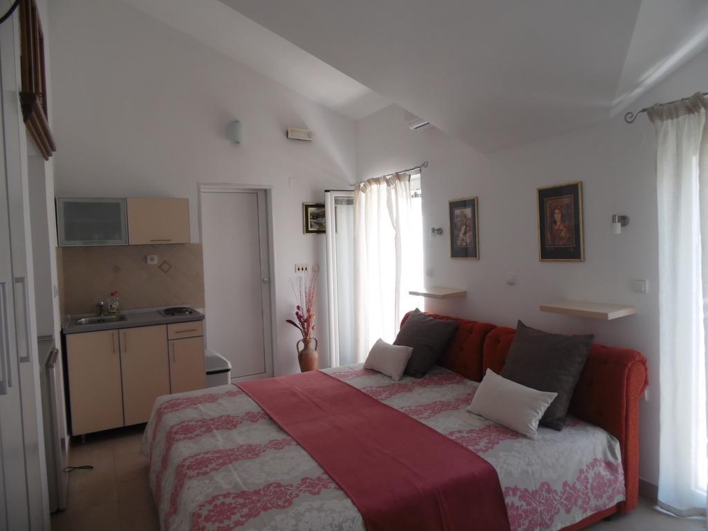 Apartments Slavica Jovanovic Sveti Stefan Exterior photo