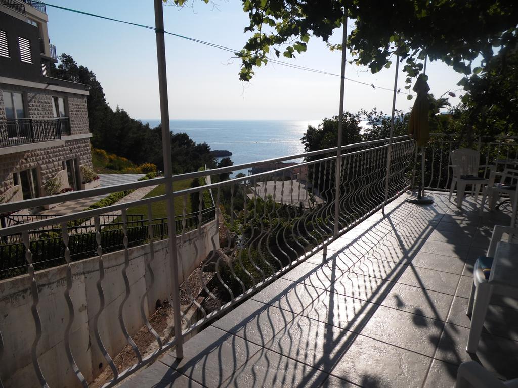 Apartments Slavica Jovanovic Sveti Stefan Exterior photo