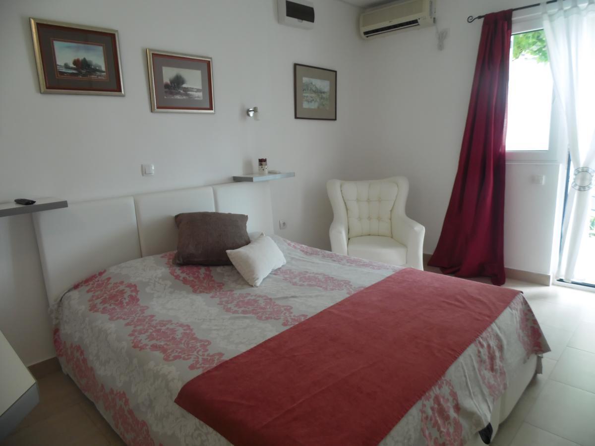 Apartments Slavica Jovanovic Sveti Stefan Exterior photo